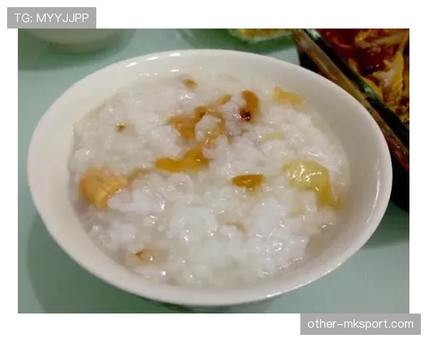 常园家的冰箱里塞满蛋白粉，连饮料都是按克称着喝的